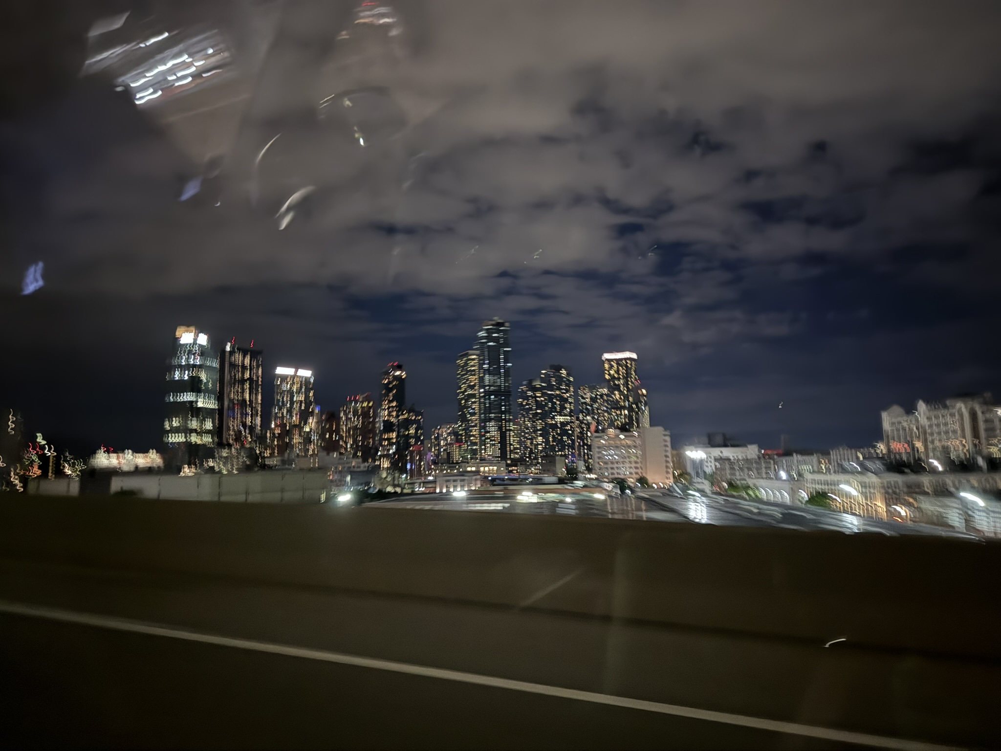 Manhattan skyline at night