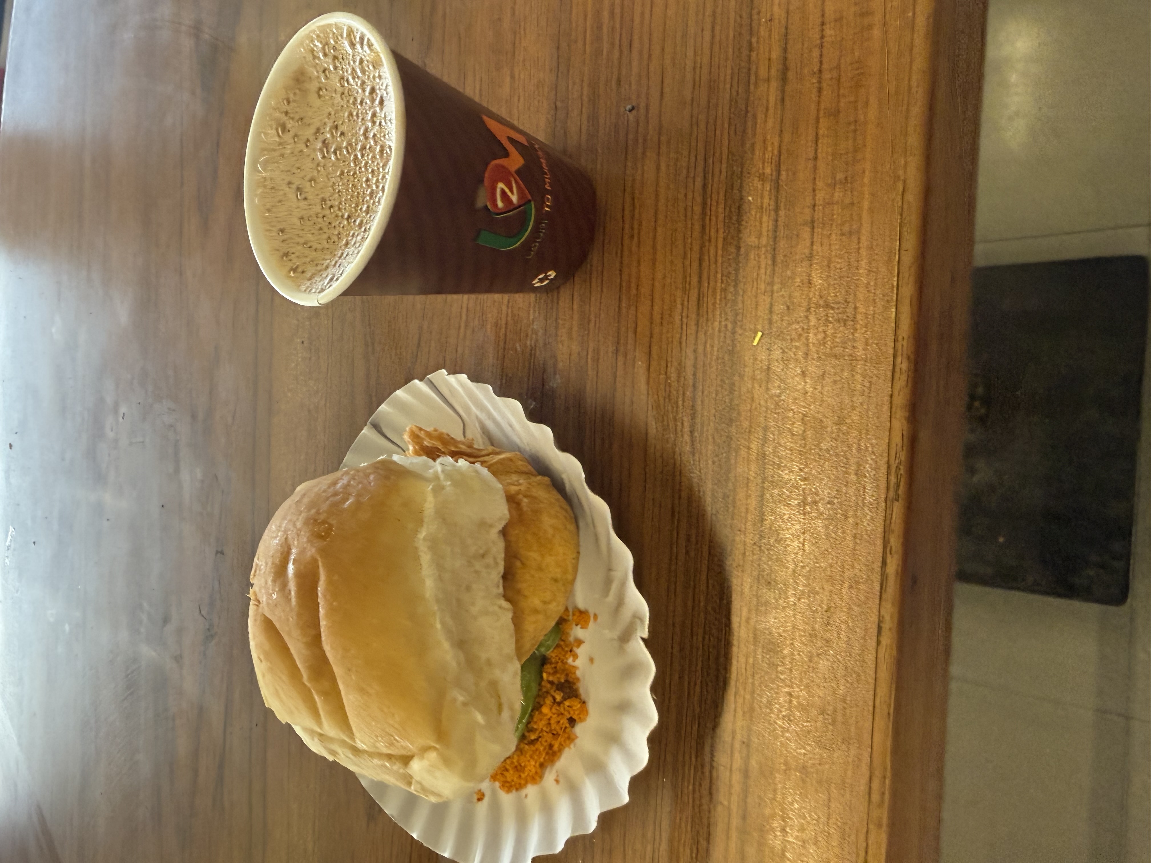 Vada pav