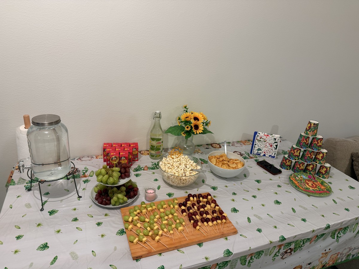 The partial food spread