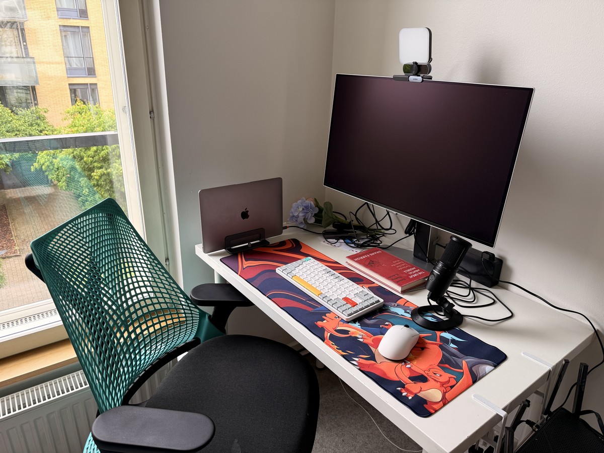 Desk mostly done now